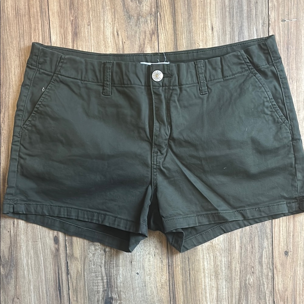 STS Blue Green Bermuda Shorts Casual Cotton Twill